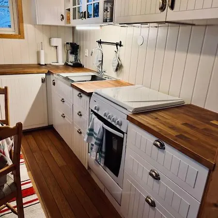Cozy Hylla * Hamnvag